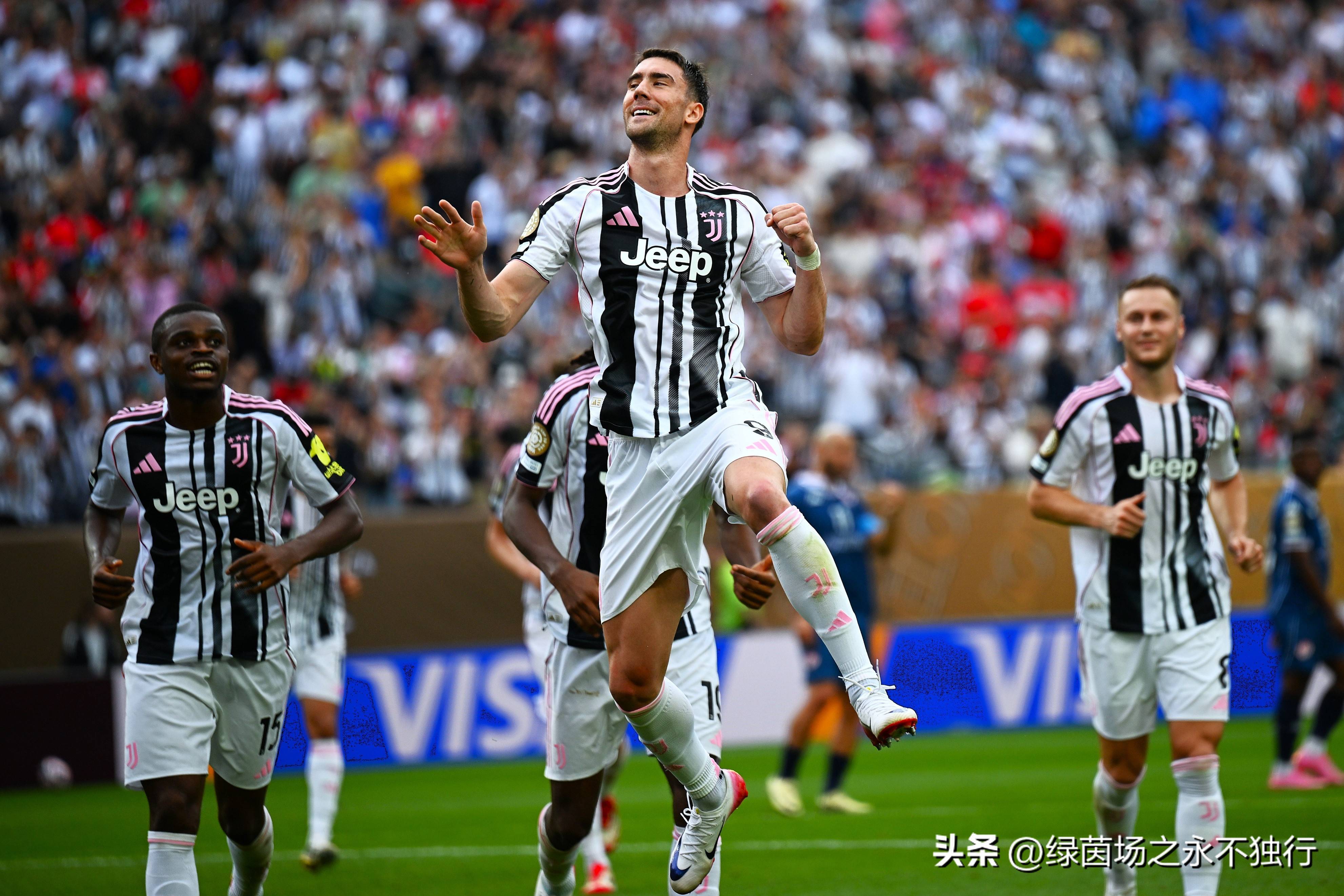 包含尤文图斯中场大将受伤，战术调整成焦点的词条