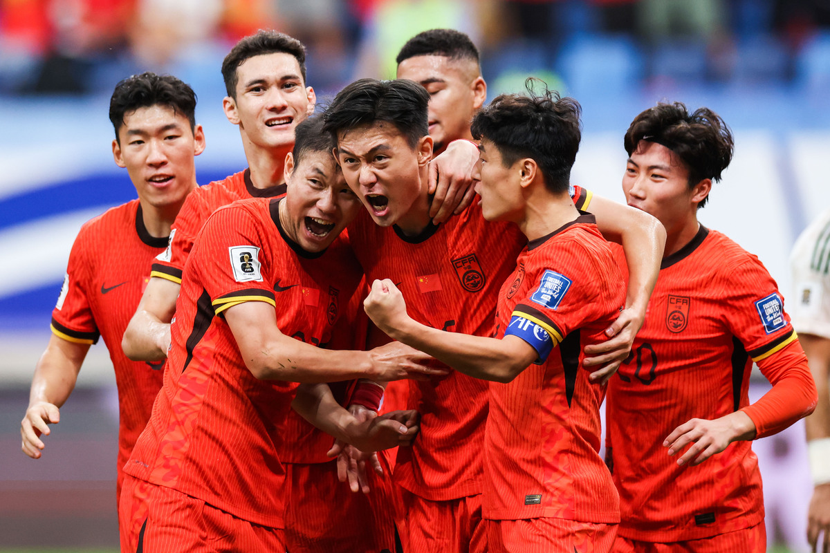 开云体育下载-关于国内足球联赛竞争激烈，球队实力对比显著的信息