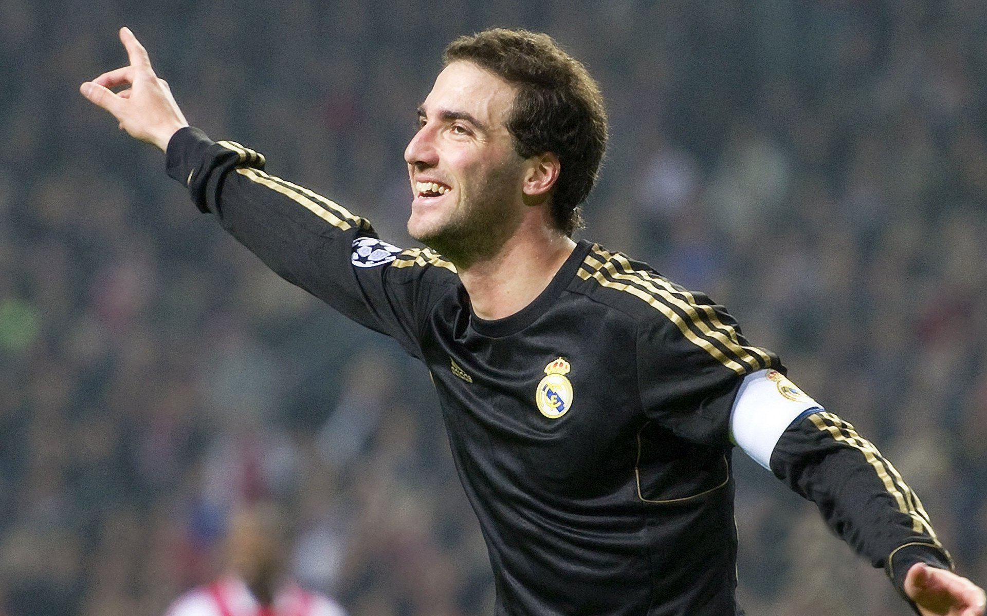 开云体育官方网站-从浙江到奥兰多，当掀翻成为基因，班凯罗在总决赛舞台完成终极进化